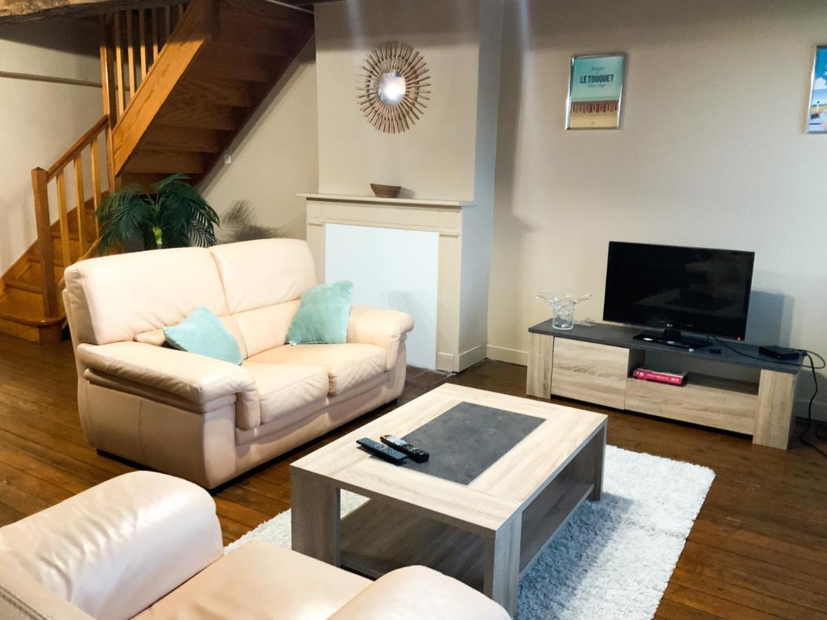 Grand Appartement Idealement Situe 7 Places Desvres Екстер'єр фото
